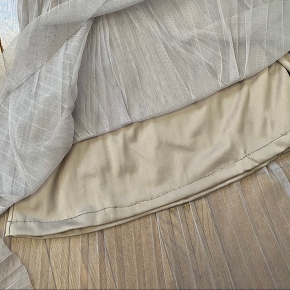 Pleated tulle skirt - Picture 3 of 6